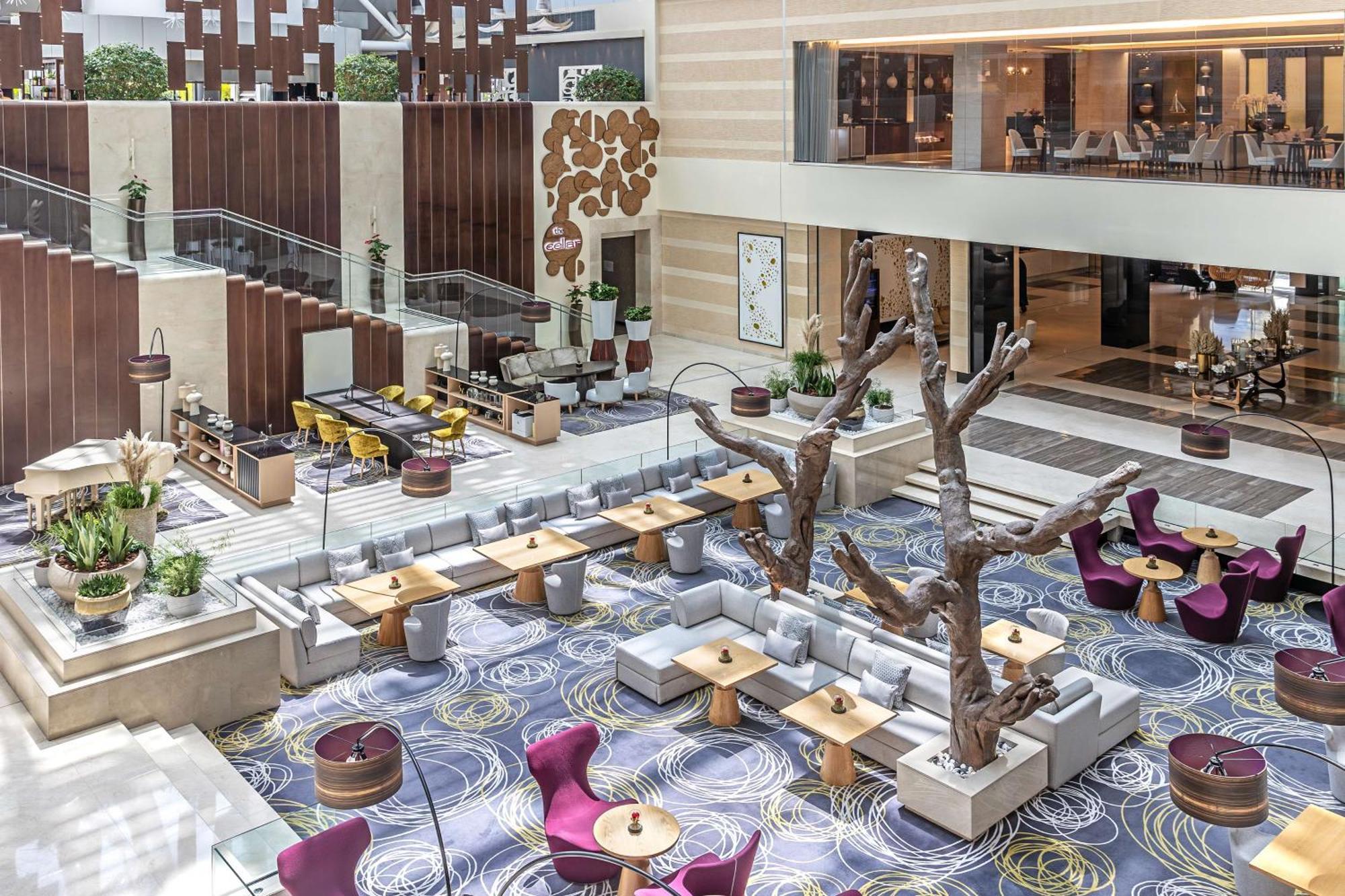Hotel Hyatt Regency Oryx Ad Dawhah Esterno foto The lobby of the hotel